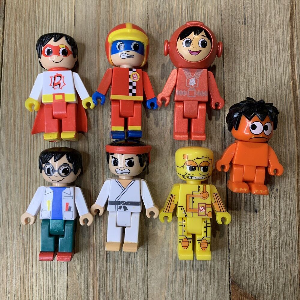 RYAN'S WORLD®️ Deluxe Mystery Figures Set Lot Of 7 Pieces 3 inch Figurines